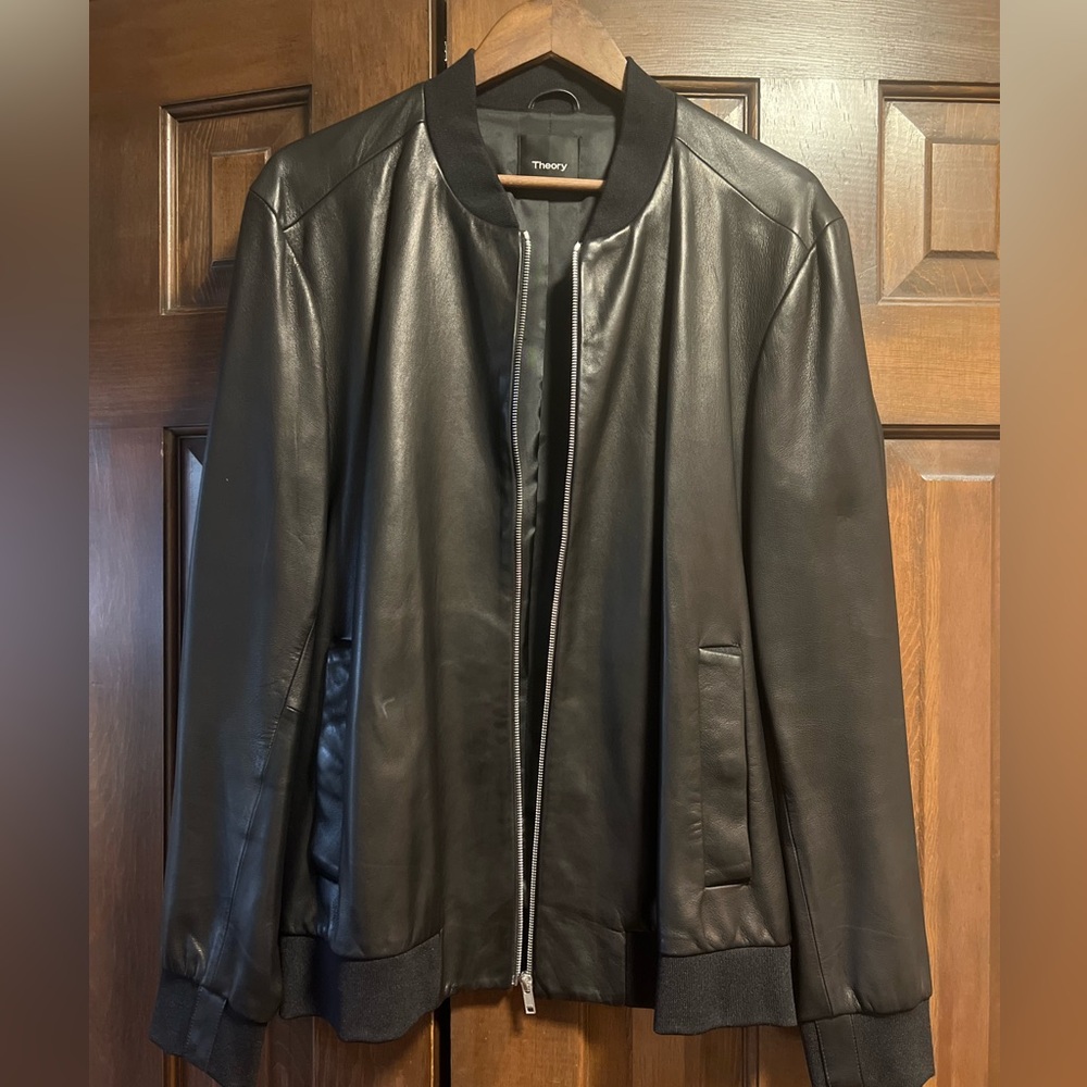 Men’s black, 100% sheep leather there bomber jacket.